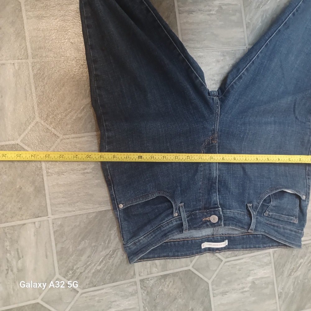 Levi's  Size 32 Blue Skinny Jeans Classic Fit - Picture 15 of 15